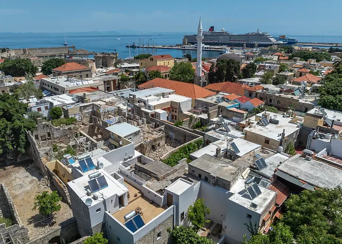 Elia Suites - Old Town