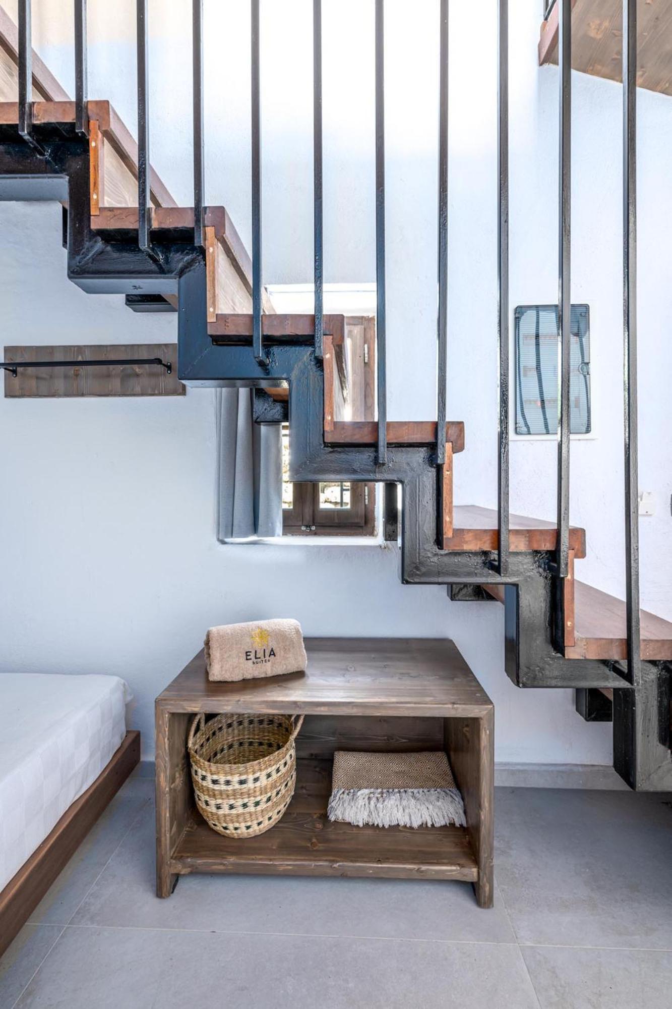 Elia - Old Town Apartment